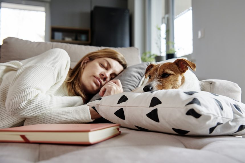 Tus hábitos de día te ayudarán a conciliar el sueño y descansar mejor