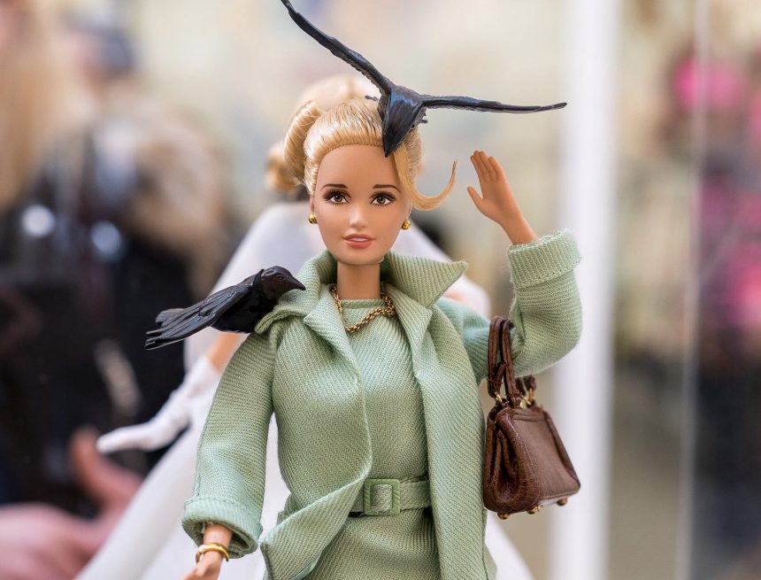 La Sala Baluarte acoge las exposiciones ‘Barbie cine y moda’ y ‘Figuras de acción y cine’